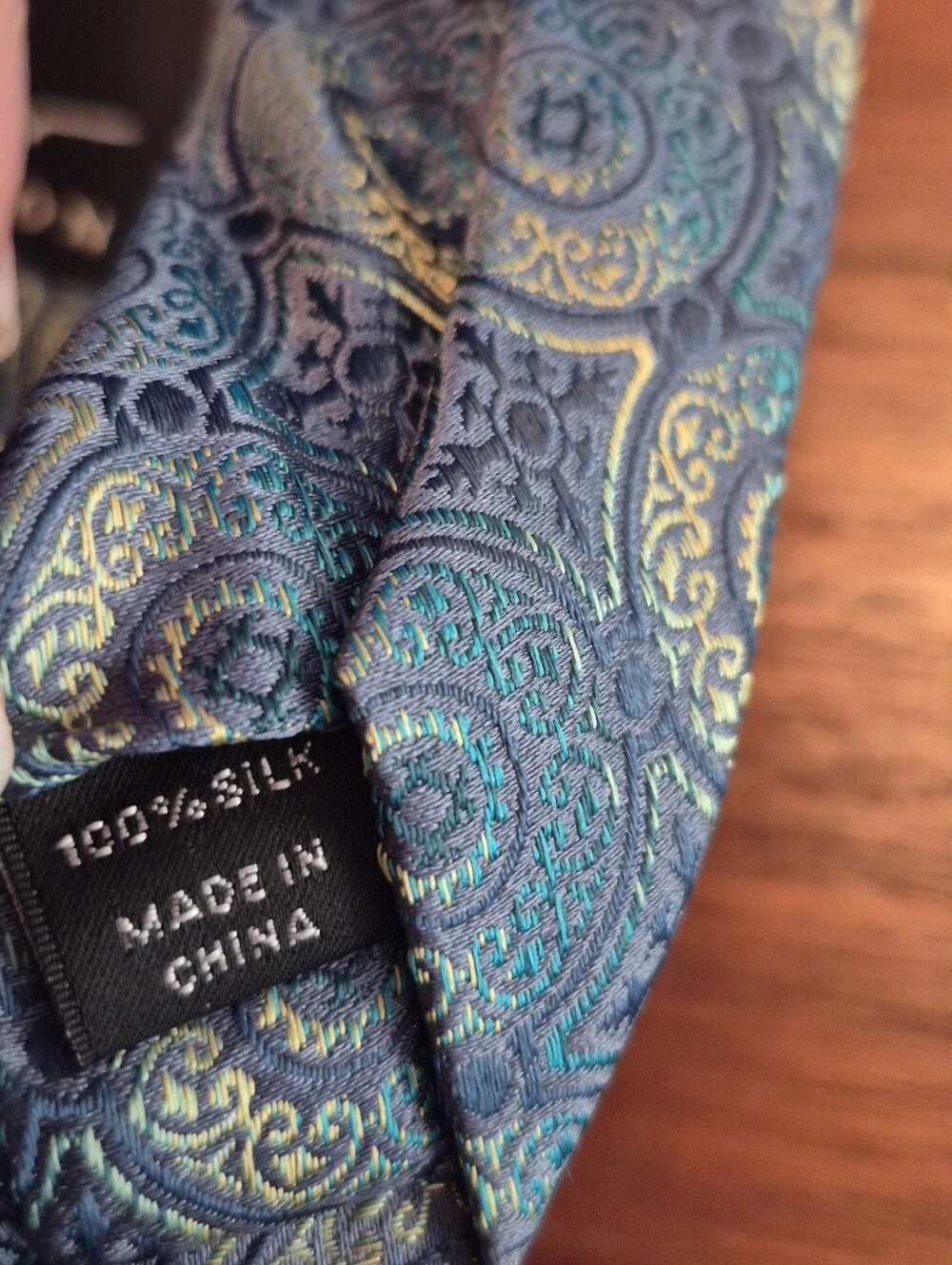 Nicole Miller Iridescent blue green tie